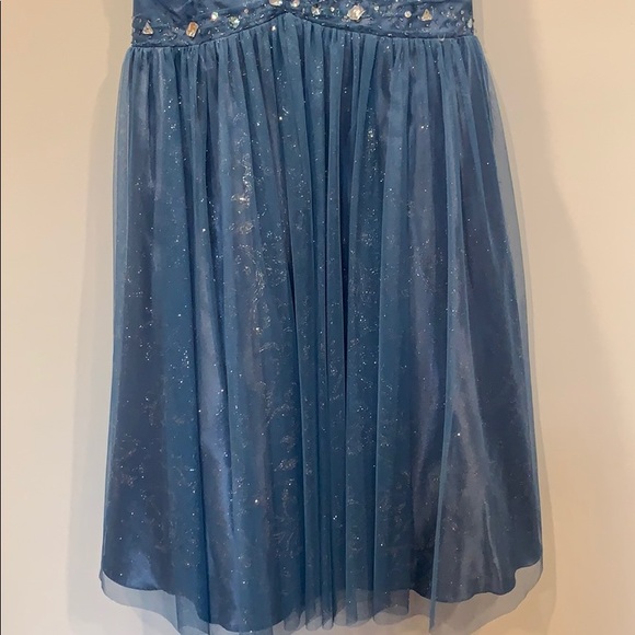 Blue Prom dress - Picture 7 of 8